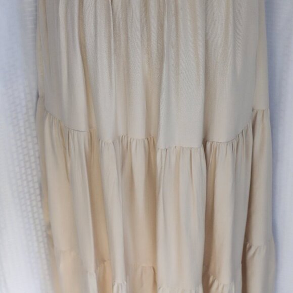 NWT Zesica Size L Tan/cream elastic bodice tiered maxi sundress - Picture 5 of 14